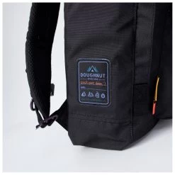 Doughnut Macaroon Large Happy Camper 18 - Daypack 13 Doughnut Macaroon Large Happy Camper 18 - Daypack -Sportausrüstung doughnut macaroon large happy camper 18 daypack detail 5