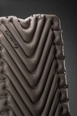 Klymit Insulated Static V Luxe - Isomatte -Sportausrüstung klymit insulated static v luxe isomatte detail 3
